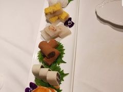 -贝勒爷·酥不腻烤鸭