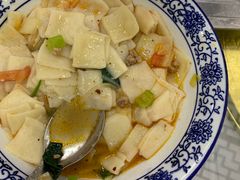 -撒拉人家.酸菜牦牛肉火锅