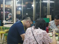 -华威达牛庄(黄埔大道西店)