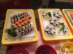 -咖啡苑自助餐厅·中国大饭店