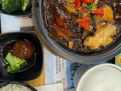 -老娘舅餐厅(黄龙体育中心店)