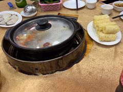 -濠轩阁特色生蚝火锅(水湾路店)