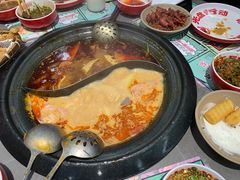 -生活如沸·顺德水牛奶火锅(大学路店)