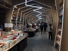 -覔书店(壹方城店)