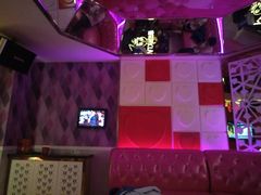 -最熊猫量贩式KTV(旺棠25栋综合楼店)