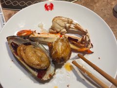 -七欣天香辣蟹火锅(上海银亿滨江店)