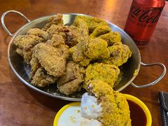 -BHC炸鸡(明洞总店)