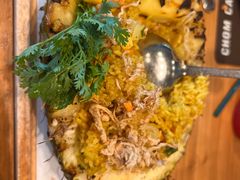 -Chom Cafe and Restaurant