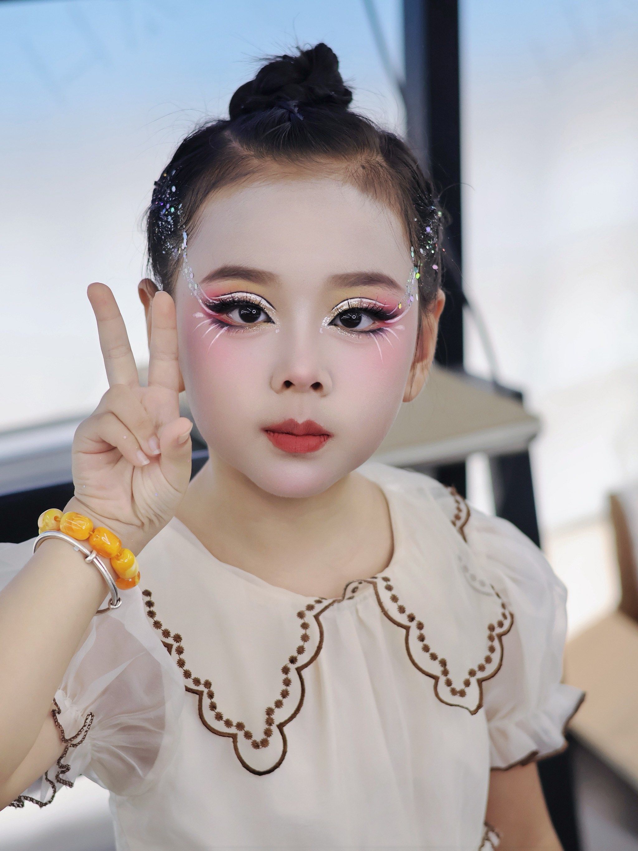 舞台妆也可以很精致!