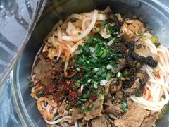 -清真•佬苏记邵阳回民米粉(河西店)