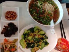 -味一楼兰州拉面(机场一店)