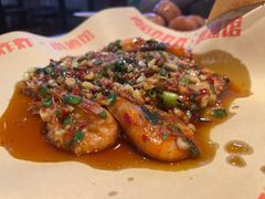 铁板紫苏蒜蓉虾-肉店炸炸炸·爆汁孜然牛肉
