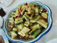 刀拍黄瓜-张大师鸭爪爪特色干锅(南湖店)