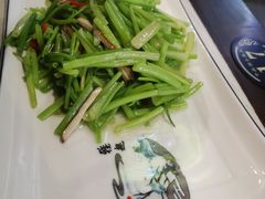 香干水芹菜-千岛湖小鱼儿·淳安匠心农家菜