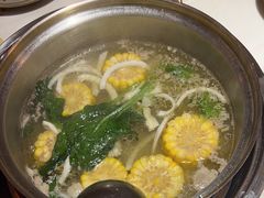 -喃喃椰·糟粕醋·椰子鸡火锅(七堡花园店)