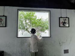 -一揽芳华汉服旗袍体验馆(拙政园店)