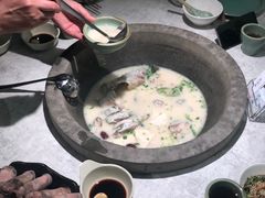 原味原汁锅-鲜潭蒸汽石锅鱼(五道口购物中心店)