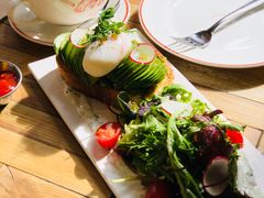 avocado&nbsp;benedict-Elephant Grounds(STARSTREET)