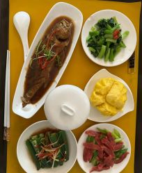-月之旅·尊 高端月子会所(科馨别墅一店)