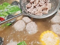 -金龙大四喜牛肉火锅