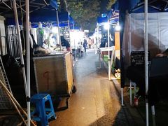 -吴山路夜市