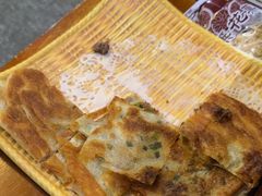 -乡土黄·鲜牛肉火锅·小龙虾(兴业街店)