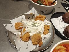 -W COLLECTIVE  DESSERT SHOP