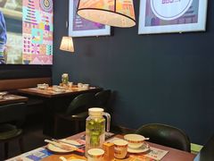 大堂-丫丫厨娘·柠檬鸭(安吉万达店)