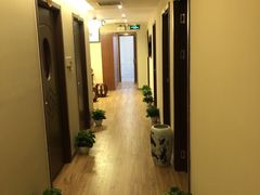 -常仁健康·经络推拿·按摩艾灸养生馆(长宁路店)