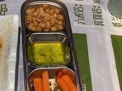 -寂寞的豆芽 烧烤酒场(丽景店)