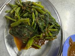 -黄亚华小食店(Jalan Alor)