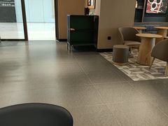 -星巴克臻选(青岛金狮广场店)