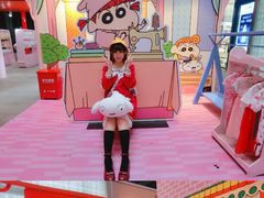 -绿地缤纷城-停车场