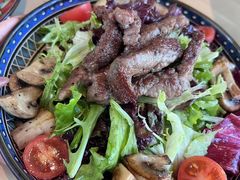-LENBACH兰巴赫西餐啤酒坊(大连东港店)