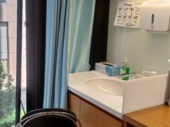 -北京港澳国际医务诊所(王府井大街店)