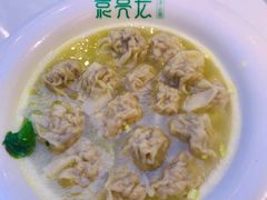 冬菇马蹄鲜肉饺-袁亮宏饺子云吞(侯家桥菜场店)
