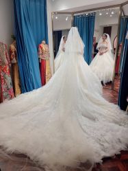 -拉瑞娜LaReine婚纱礼服高级定制