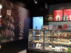 面包甜点陈列柜-星巴克(来福士2F店)
