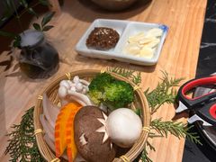 -山川小町·极番烧肉(新地假日广场店)