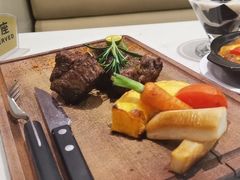 烤澳洲牛板腱牛扒-和平馆·地道港澳茶餐厅(西门口店)