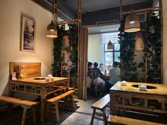 -大众跷脚牛肉馆·非遗传承单位(峨眉山店)