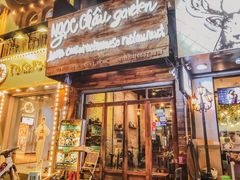 -Ngoc Chau Garden