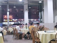 大堂-标记美食新鲜猪杂(兴南大道店)