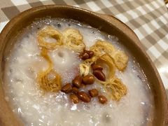 -新大咀港式茶餐厅(宝山万达店)