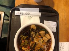 -水平有限螺蛳粉(宏达大厦店)