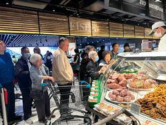 -胖东来生活广场(健康路店)