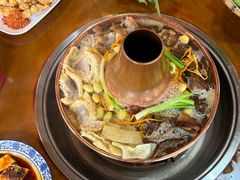 -岳记兴隆·青城腊排铜火锅(融创店)