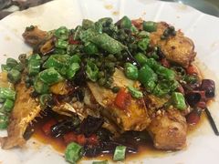 干烧耗儿鱼-洪霞餐馆