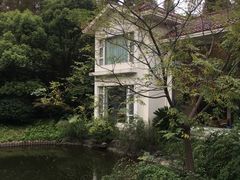 -上海怡沁园度假酒店