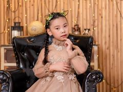 -东方童话儿童摄影(万州店)